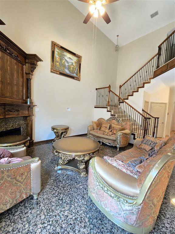 3808 Vienna Street, Irving, TX 75038