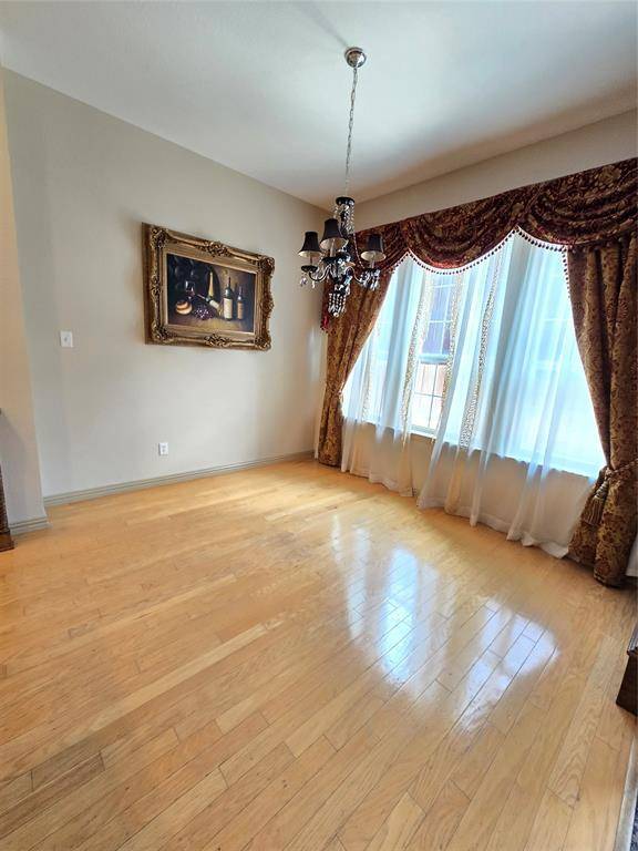 3808 Vienna Street, Irving, TX 75038