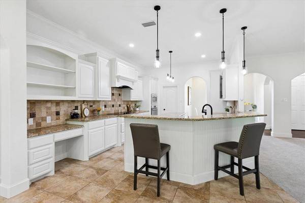 1151 Ashemore Court, Midlothian, TX 76065