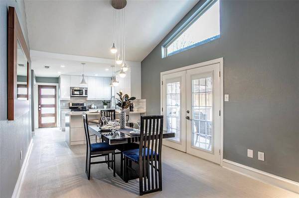 542 Harvest Hill Street, Lewisville, TX 75067