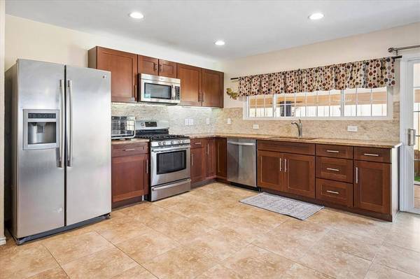 5160 Reed Drive, The Colony, TX 75056