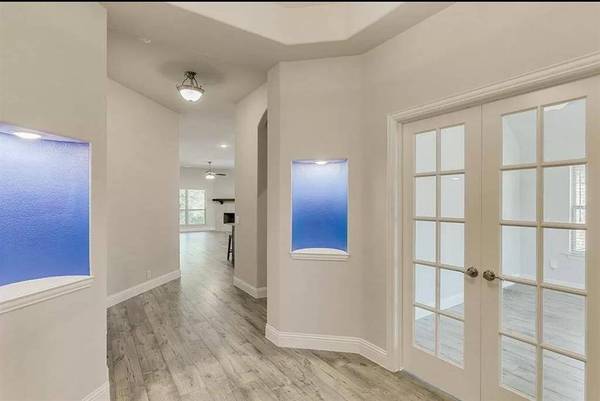 8704 Timber Ridge Drive, Aubrey, TX 76227