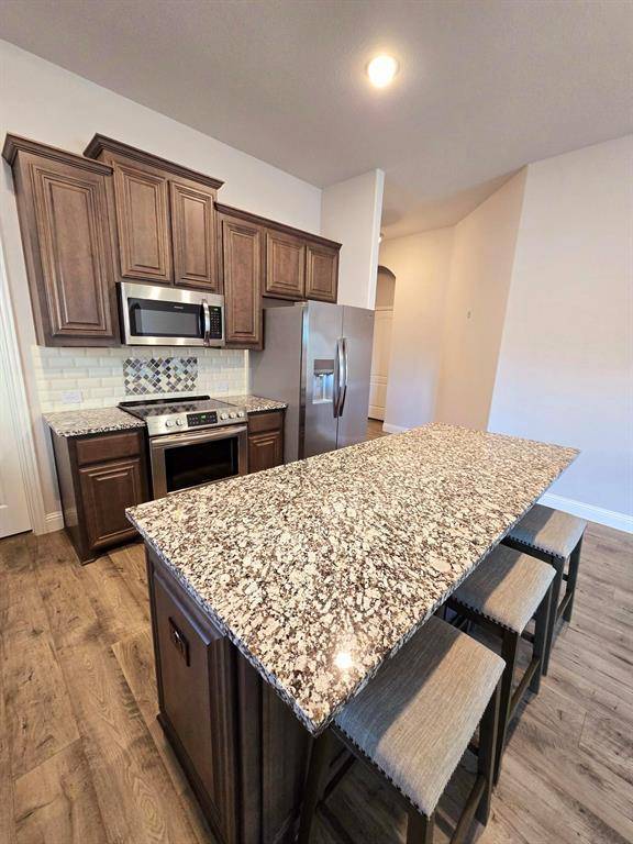 8704 Timber Ridge Drive, Aubrey, TX 76227