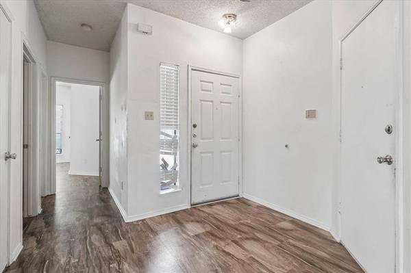 720 Ford Drive, Cedar Hill, TX 75104
