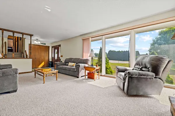 2 Marion Lane, Canterbury, CT 06331