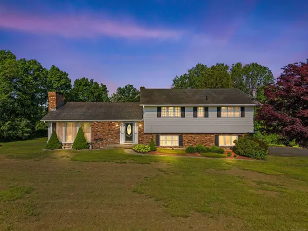 2 Marion Lane, Canterbury, CT 06331