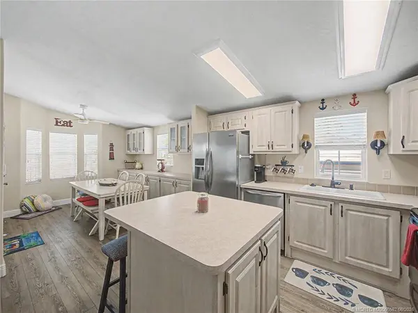 623 Nettles BLVD, Jensen Beach, FL 34957