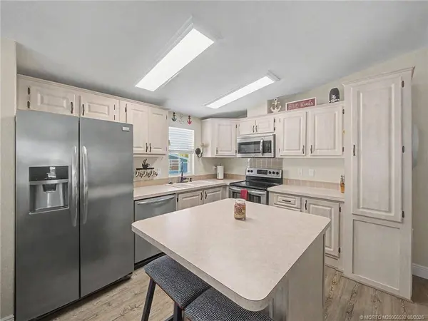 623 Nettles BLVD, Jensen Beach, FL 34957