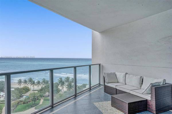 3101 S Ocean Dr #1003, Hollywood, FL 33019