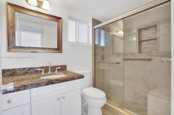 4848 NE 23rd Ave #2C, Fort Lauderdale, FL 33308