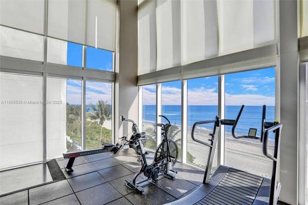 1850 S Ocean Dr #1201, Hallandale Beach, FL 33009