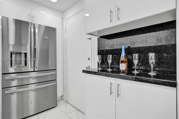 1849 S Ocean Dr #407, Hallandale Beach, FL 33009