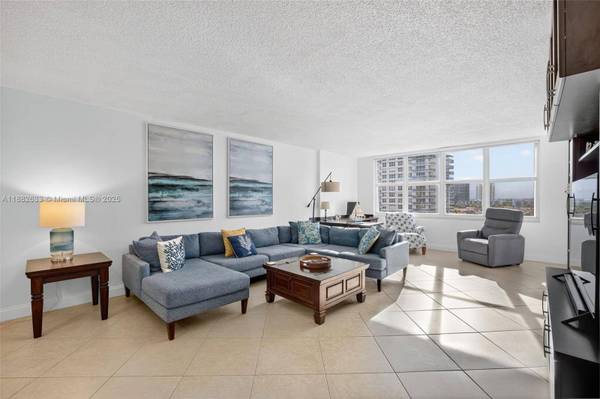 3725 S Ocean Dr #1127, Hollywood, FL 33019