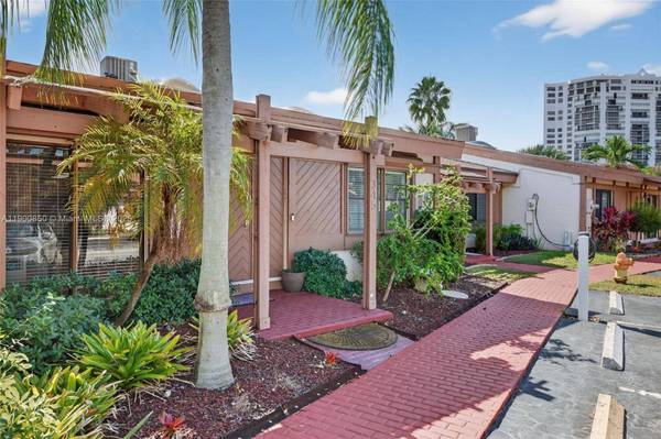 345 Leslie Dr, Hallandale Beach, FL 33009