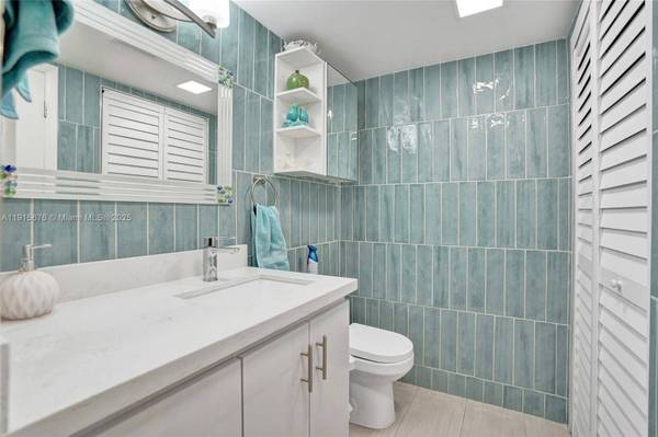 1849 S Ocean Dr #1203, Hallandale Beach, FL 33009