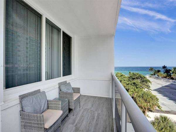 3725 S Ocean Dr #520, Hollywood, FL 33019