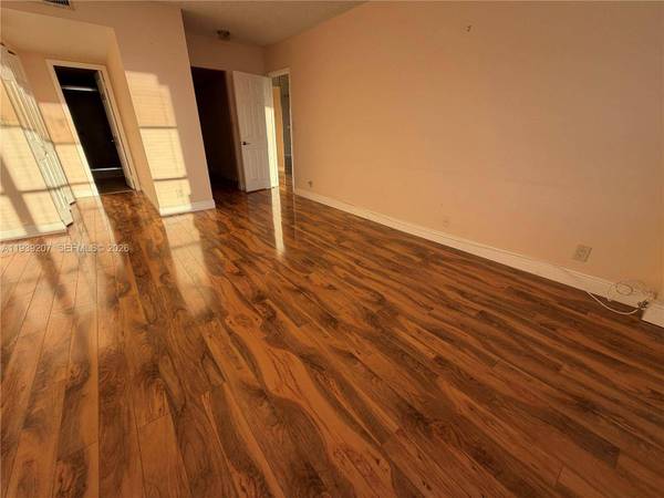 600 Three Islands Blvd #1008, Hallandale Beach, FL 33009