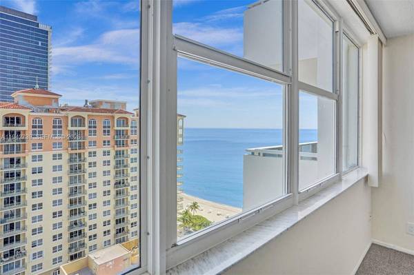 3140 S Ocean Dr #1909, Hallandale Beach, FL 33009