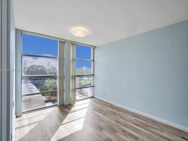 2001 Atlantic Shores Blvd #419, Hallandale Beach, FL 33009