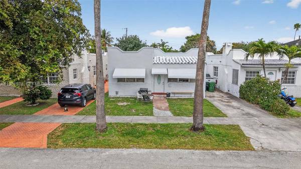 623 NE 4th St, Hallandale Beach, FL 33009
