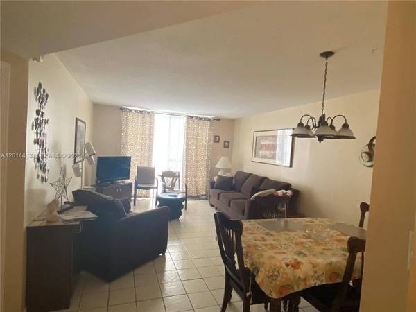 1817 S Ocean Dr #225, Hallandale Beach, FL 33009