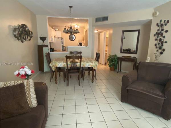 1817 S Ocean Dr #225, Hallandale Beach, FL 33009