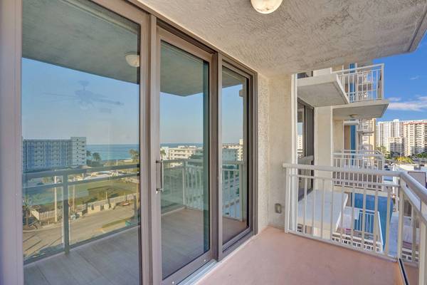 1600 S OCEAN DR APT 8J HOLLYWOOD #8J, Fl 33019,