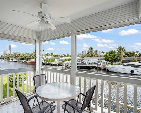 455 Paradise Isle Blvd #207, Hallandale Beach, FL 33009