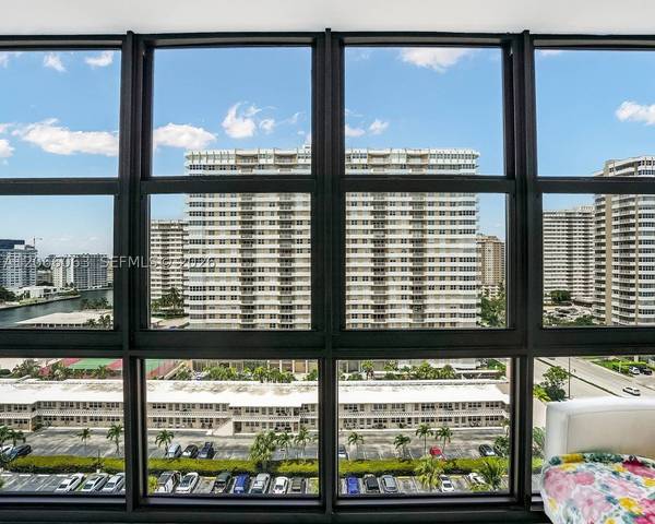 2049 S Ocean Dr #1406, Hallandale Beach, FL 33009