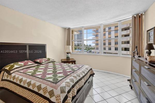 1817 S Ocean Dr #225, Hallandale Beach, FL 33009