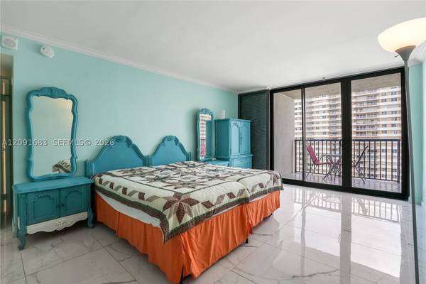 2049 S Ocean Dr #1406, Hallandale Beach, FL 33009