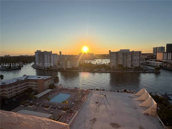 1865 S Ocean Dr #14I, Hallandale Beach, FL 33009
