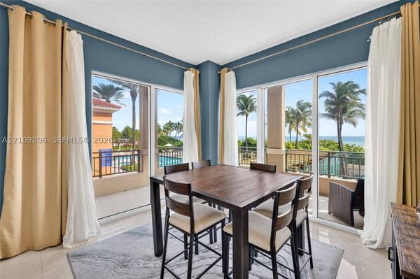 2080 S Ocean Dr #112, Hallandale Beach, FL 33009