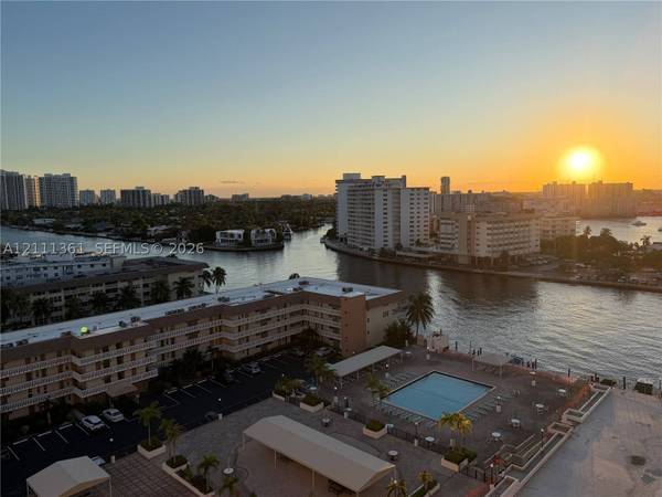 1865 S Ocean Dr #14I, Hallandale Beach, FL 33009