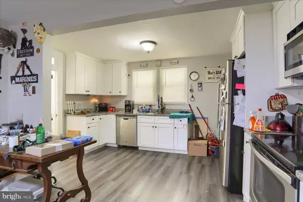 4160 W MARKET ST, York, PA 17408