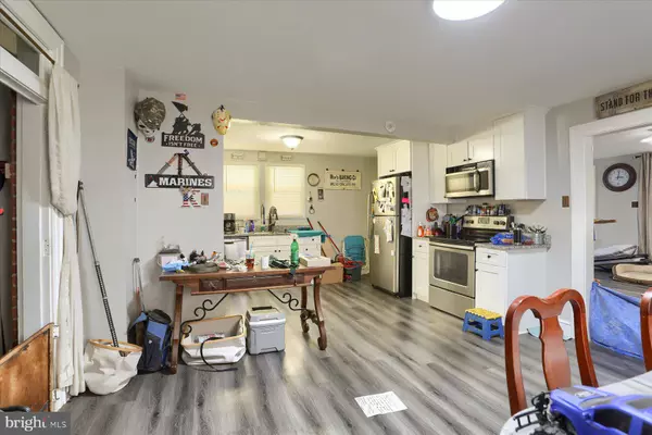 4160 W MARKET ST, York, PA 17408