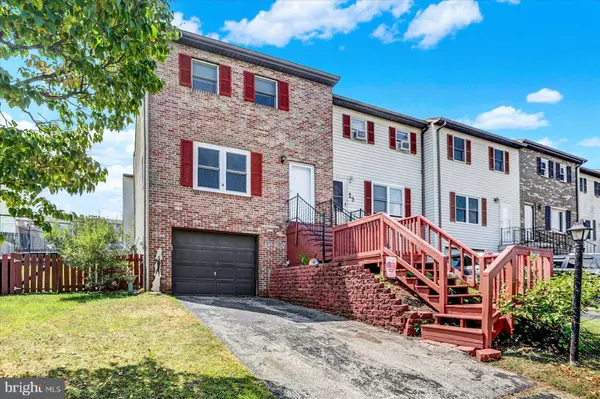 21 N CONLEY LN, Etters, PA 17319