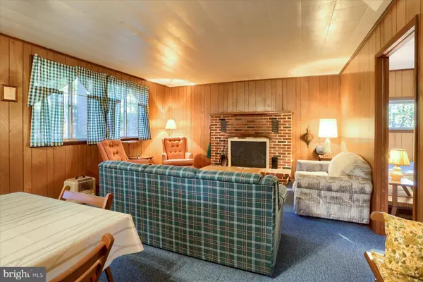 542 CLOUSER HOLLOW RD, New Bloomfield, PA 17068