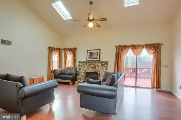 3512 ATHENA AVE, Harrisburg, PA 17110