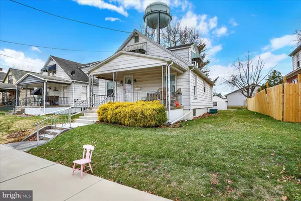 420 E HANOVER ST, Hanover, PA 17331