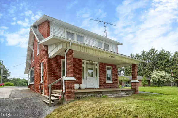 4160 W MARKET ST, York, PA 17408