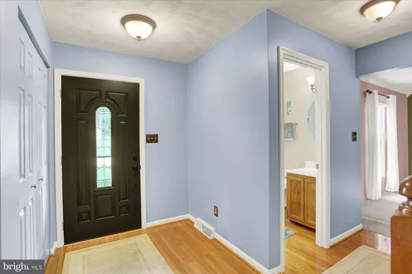 22 PISTON CT, Stewartstown, PA 17363