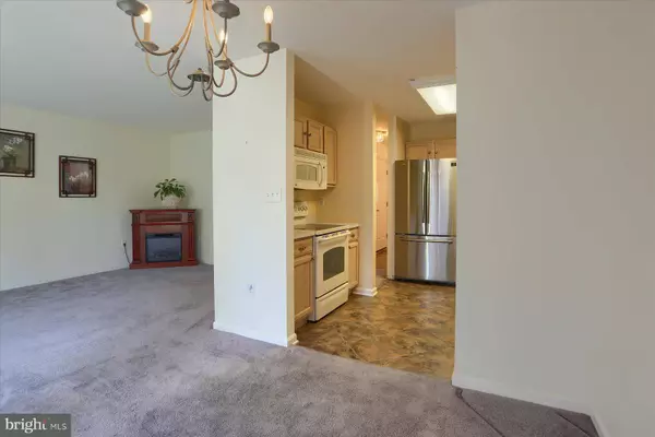 10 FARGREEN CT, Etters, PA 17319