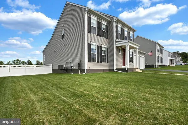 1306 ASHTON RD, Mechanicsburg, PA 17055