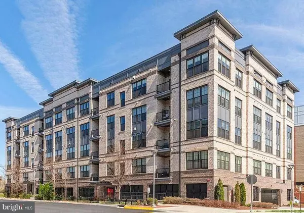 2329 WIND CHARM ST #402, Herndon, VA 20171