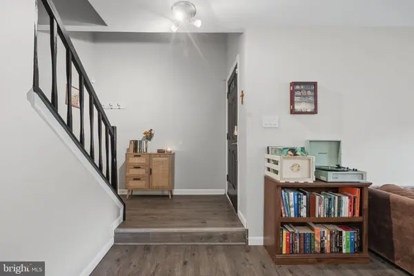 3889 EL CAMINO PL #19, Alexandria, VA 22309