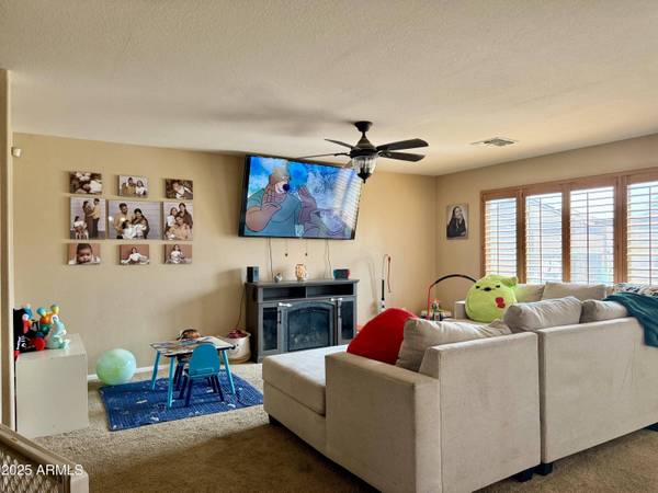 2513 N 109TH Avenue, Avondale, AZ 85392