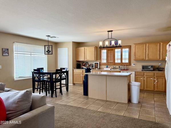 2513 N 109TH Avenue, Avondale, AZ 85392