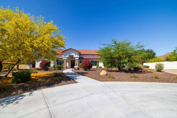 10454 E CORRINE Drive, Scottsdale, AZ 85259