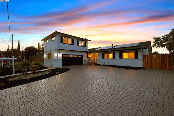 286 Donegal Way, Martinez, CA 94553